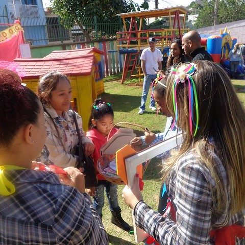 27556378544_9ed9889b2a_z