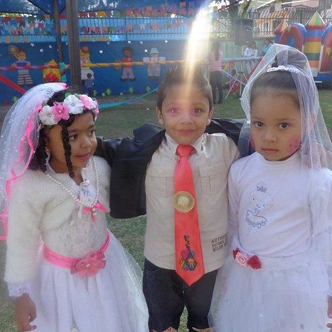 28138009866_1d5db610ca_z